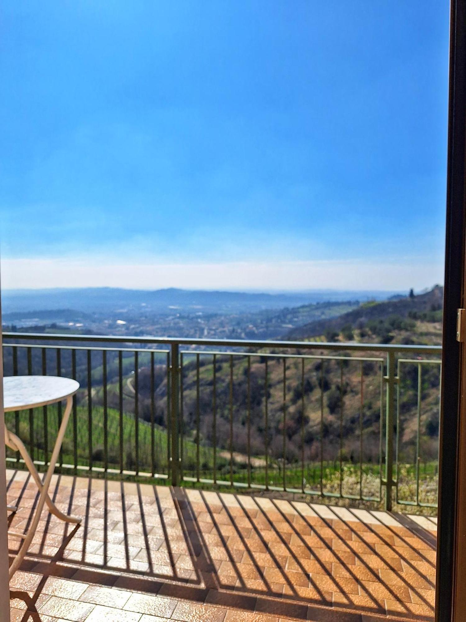 La Casa Di Lilly Villa SantʼAmbrogio di Valpolicella Eksteriør bilde